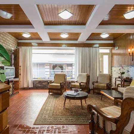 Residencial Miramar Guest house